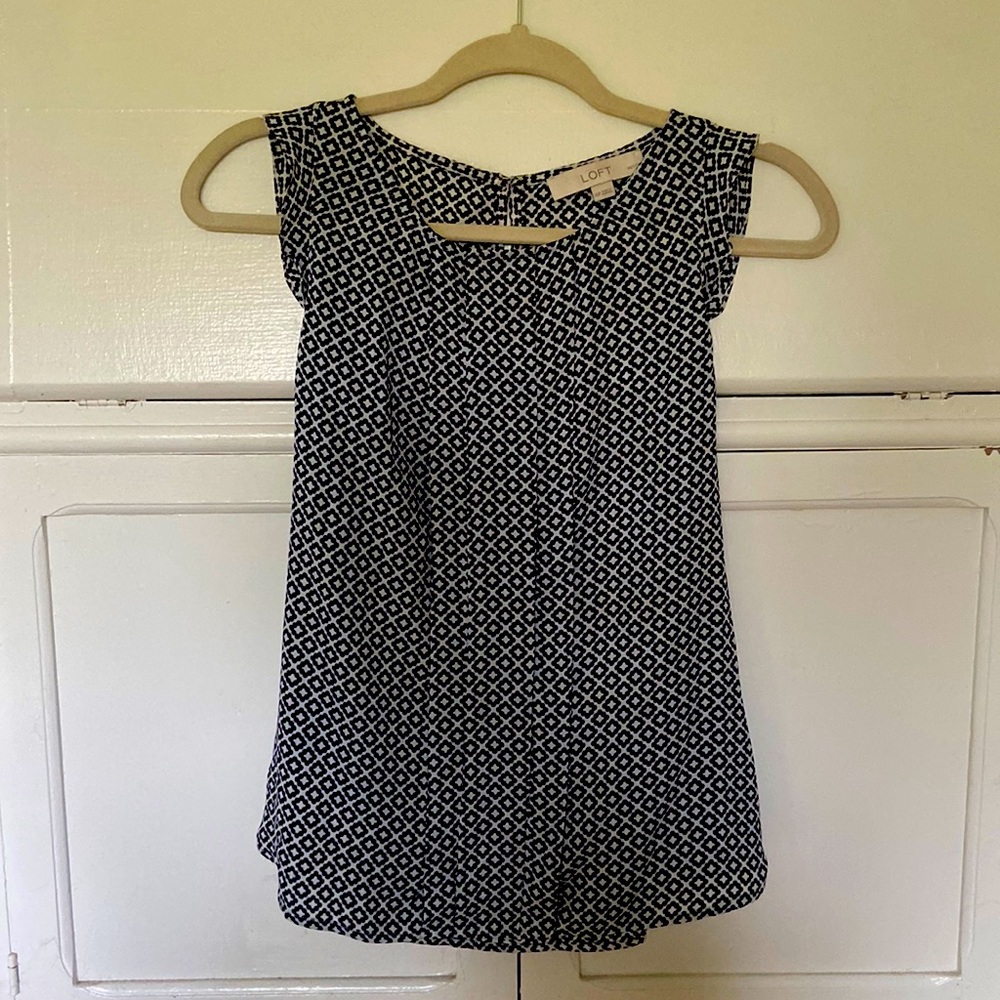 LOFT Black and White Dress-ruffle sleeve Tank